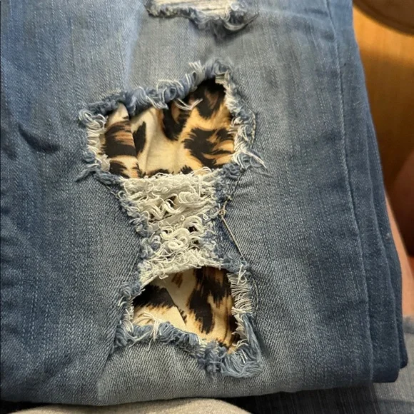 Judy Blue Straight with leopard - Picture 6 of 6